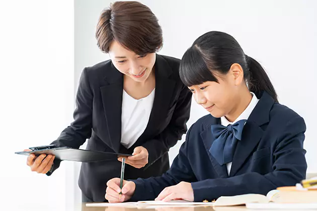 インターナショナルスクール・現地校コース、インターナショナル校の学習を確実にサポート