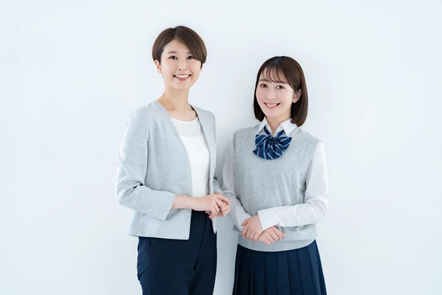 【中学受験】面接で親は何を聞かれる？「教育方針がない」と悩む親御さんへ贈る、合格回答のつくり方